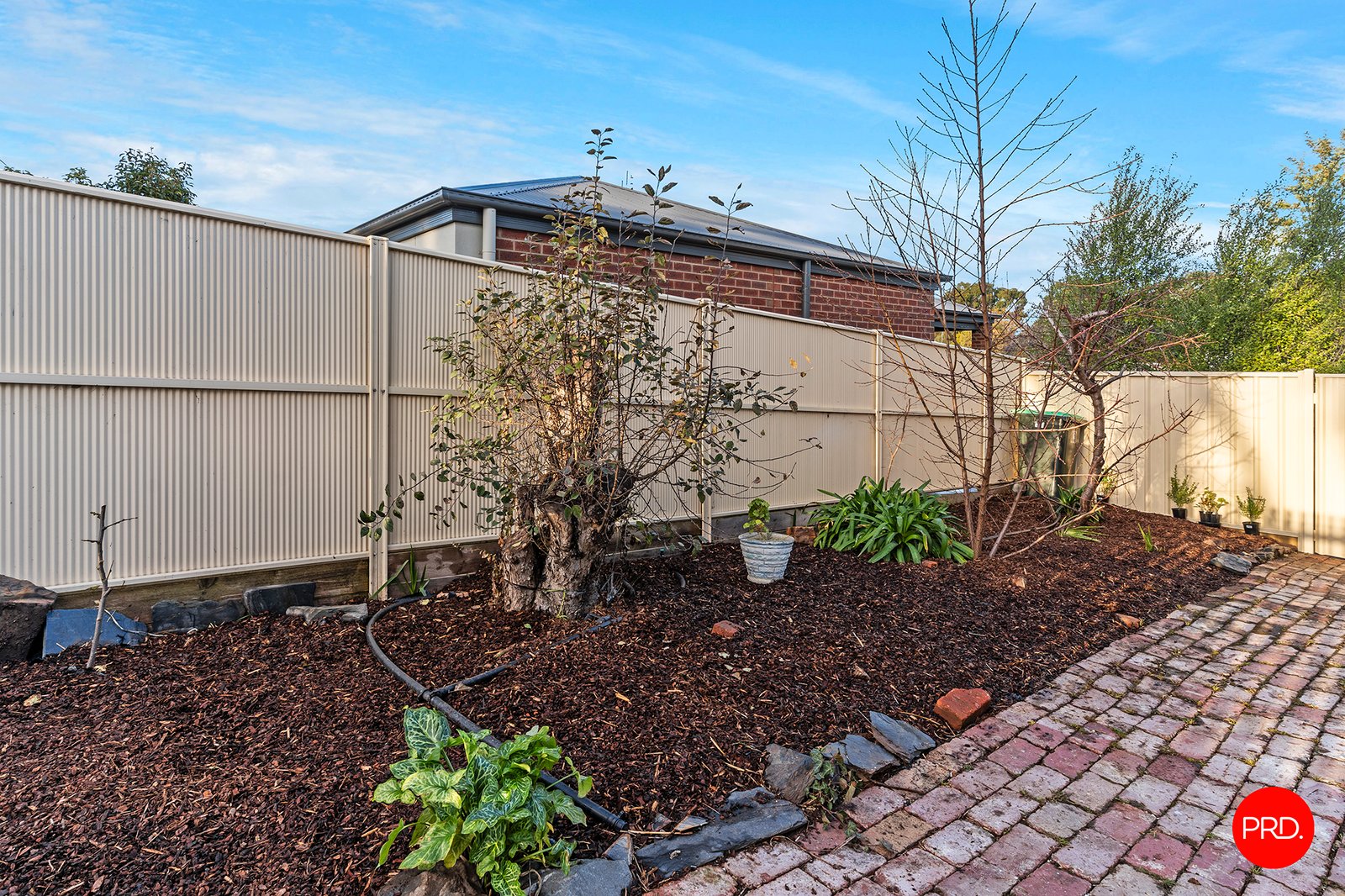 5 Parsonage Grove EAGLEHAWK 18