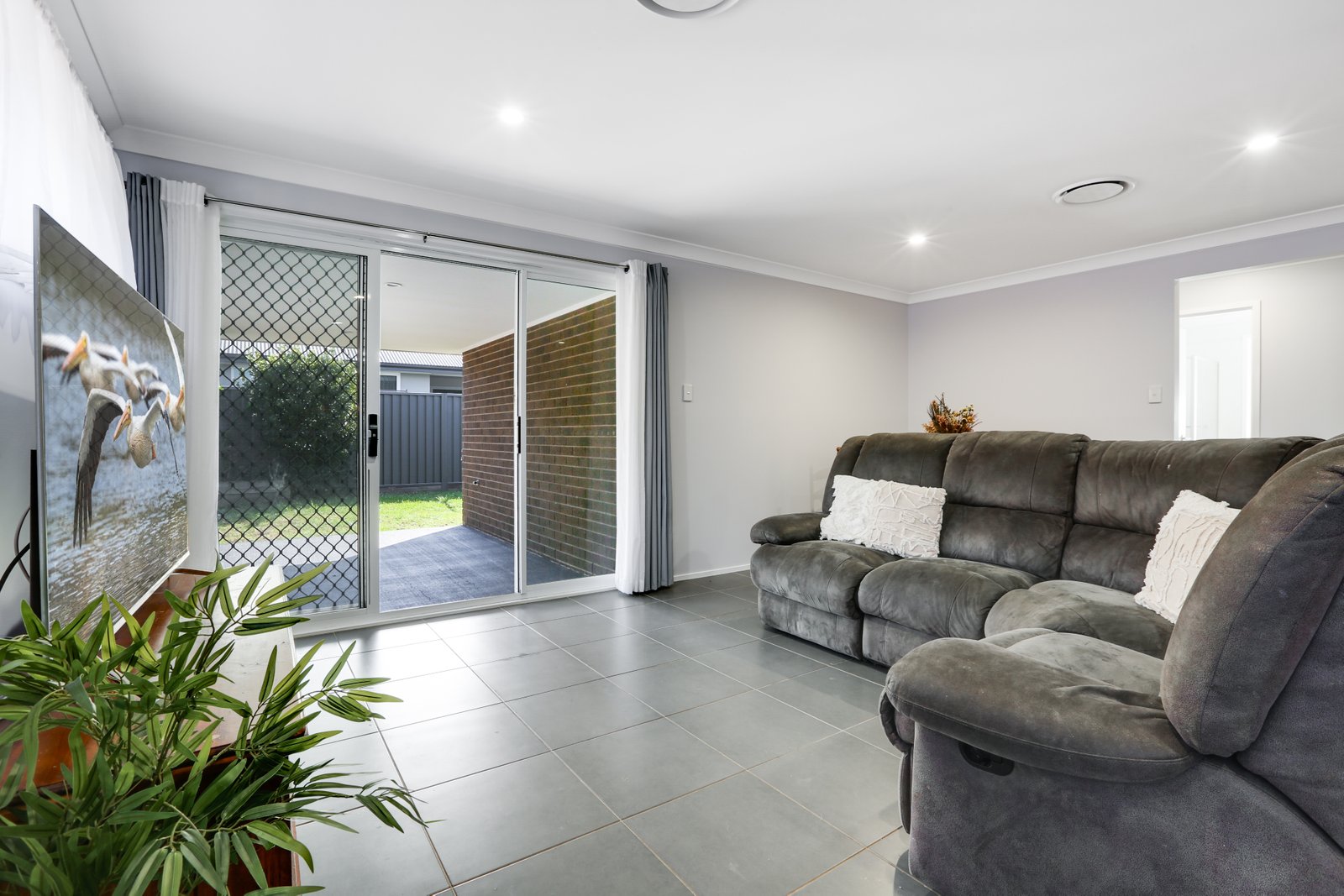 5 Pasture Way CALDERWOOD 4