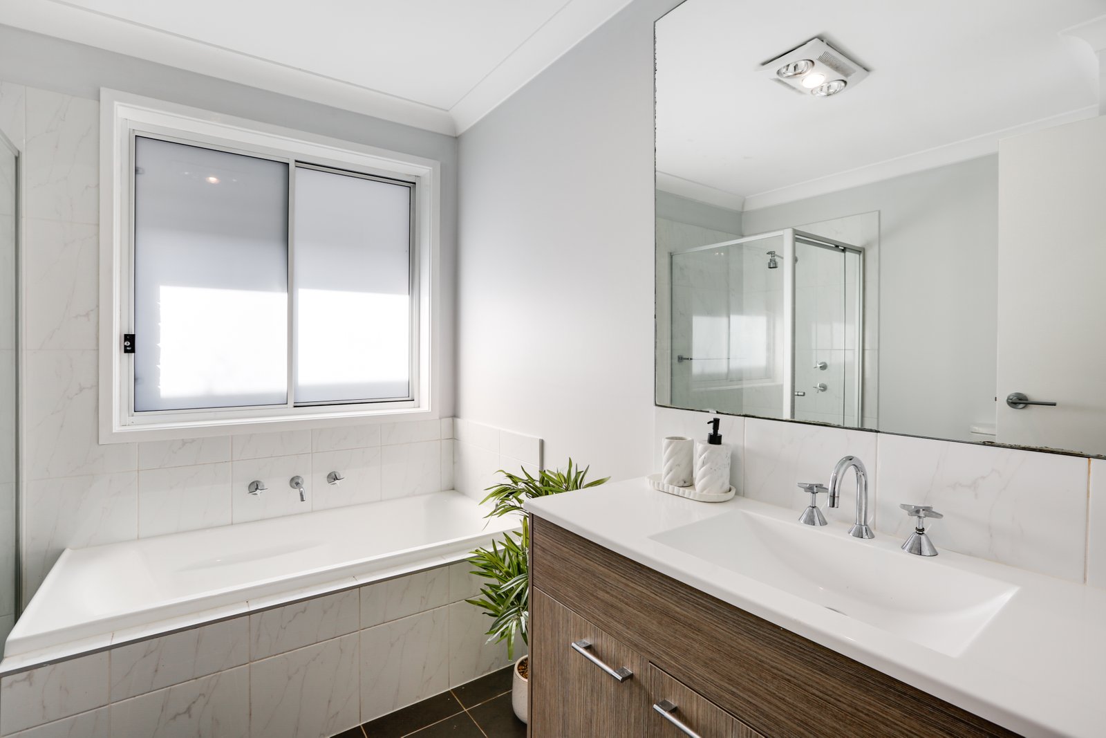 5 Pasture Way CALDERWOOD 8