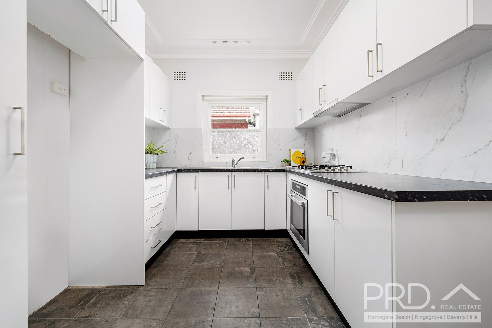 5 Paterson Avenue KINGSGROVE 3