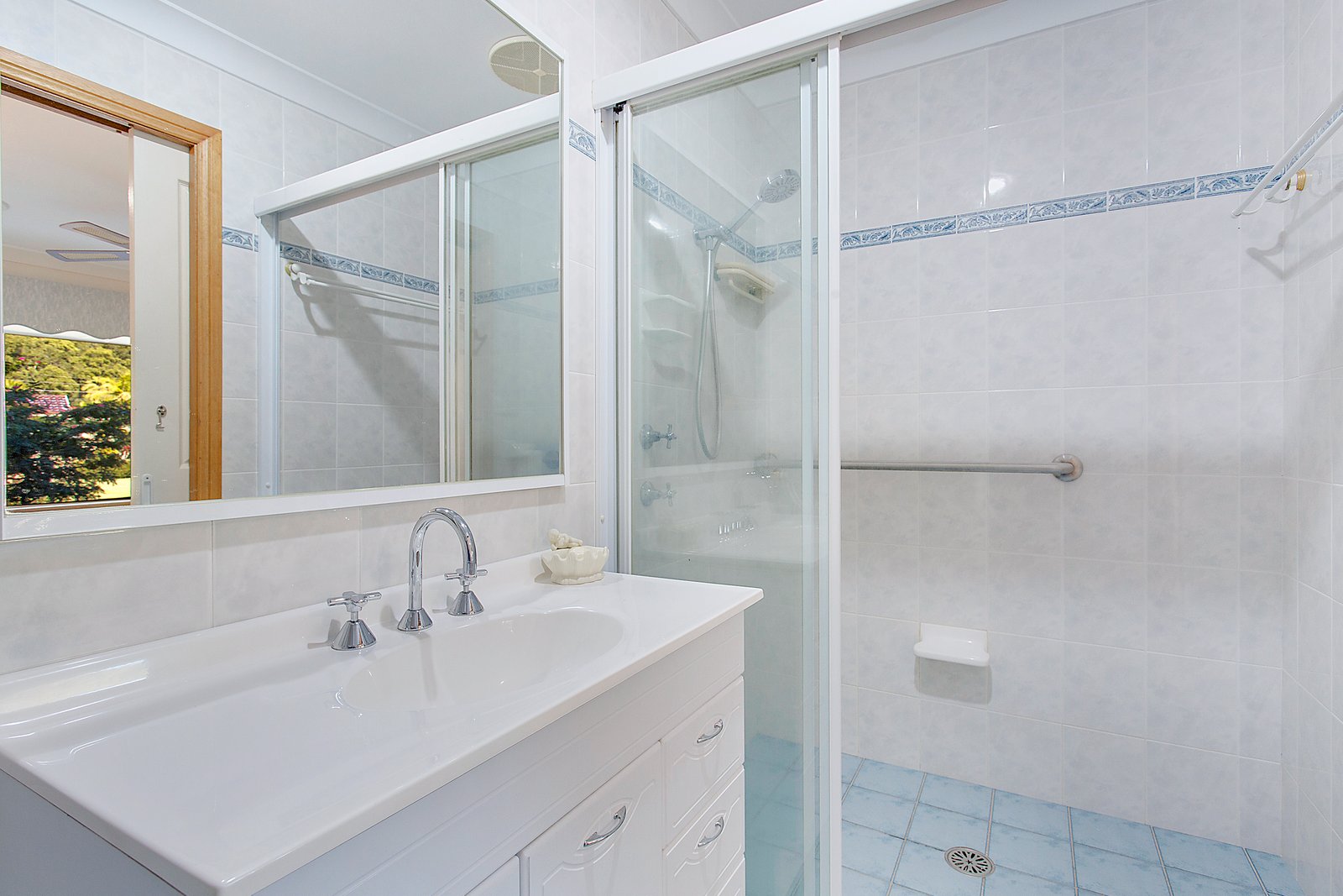 5 Pelican Court WEST HAVEN 9