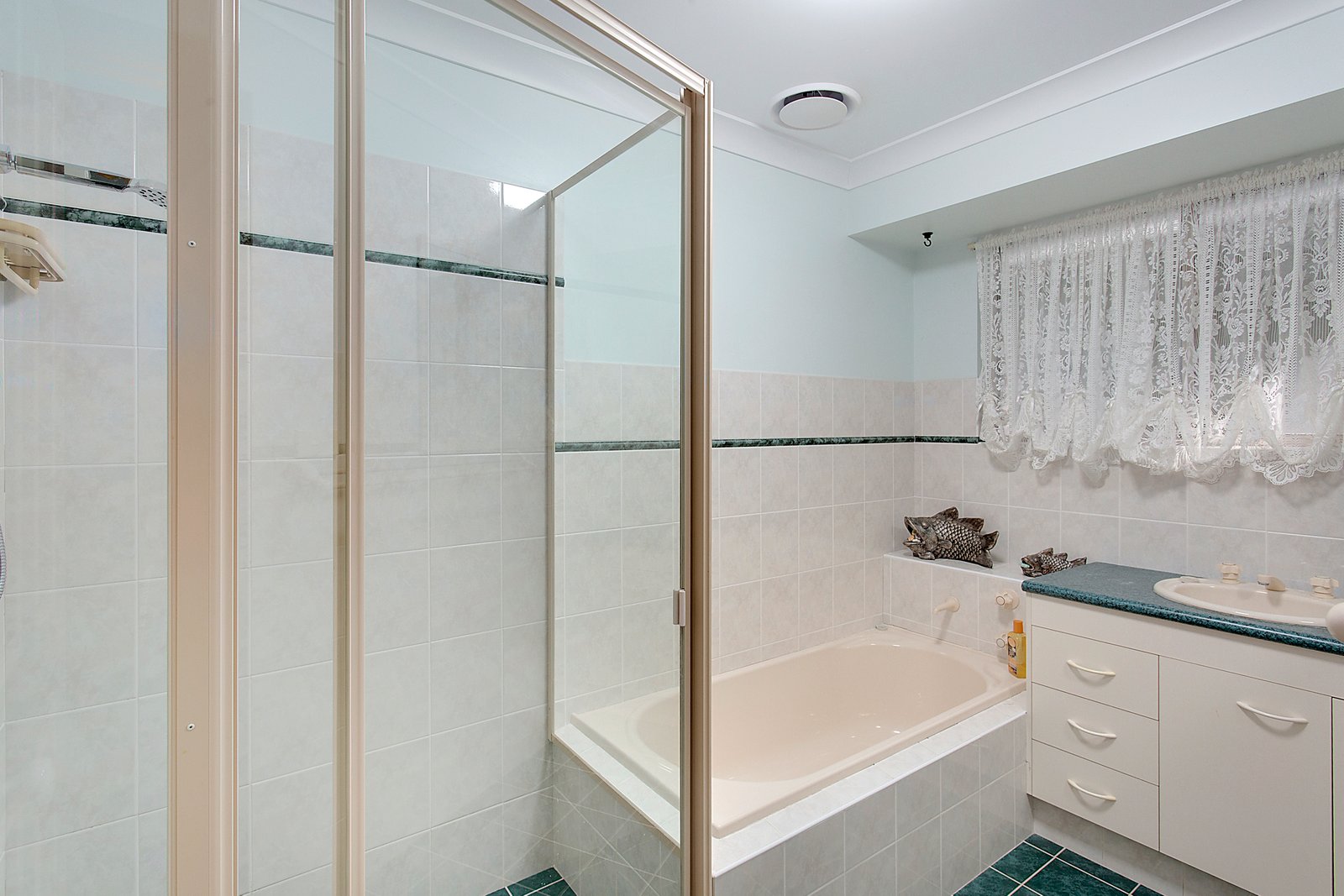 5 Pelican Court WEST HAVEN 10