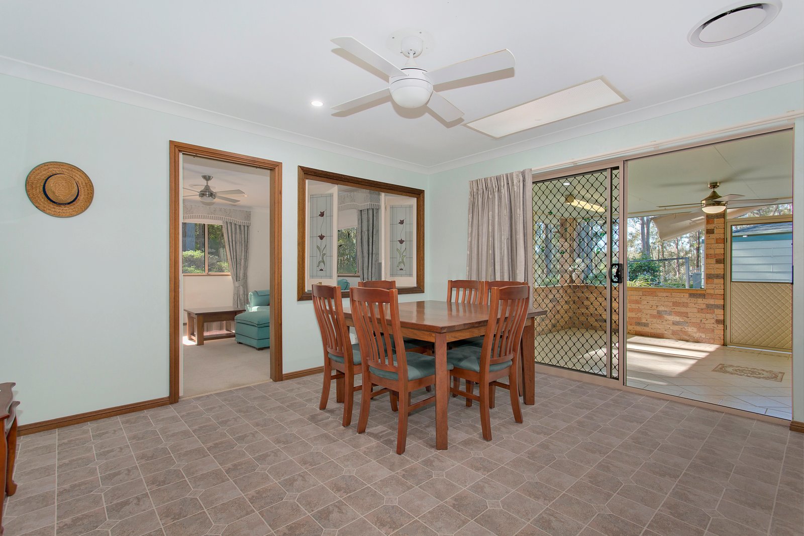 5 Pelican Court WEST HAVEN 12