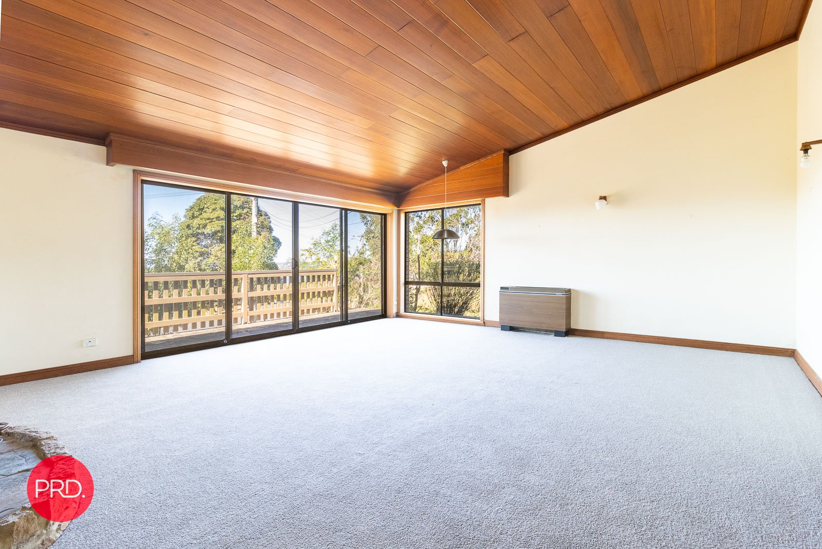 5 Penthouse Place NORTH BATEMANS BAY 9
