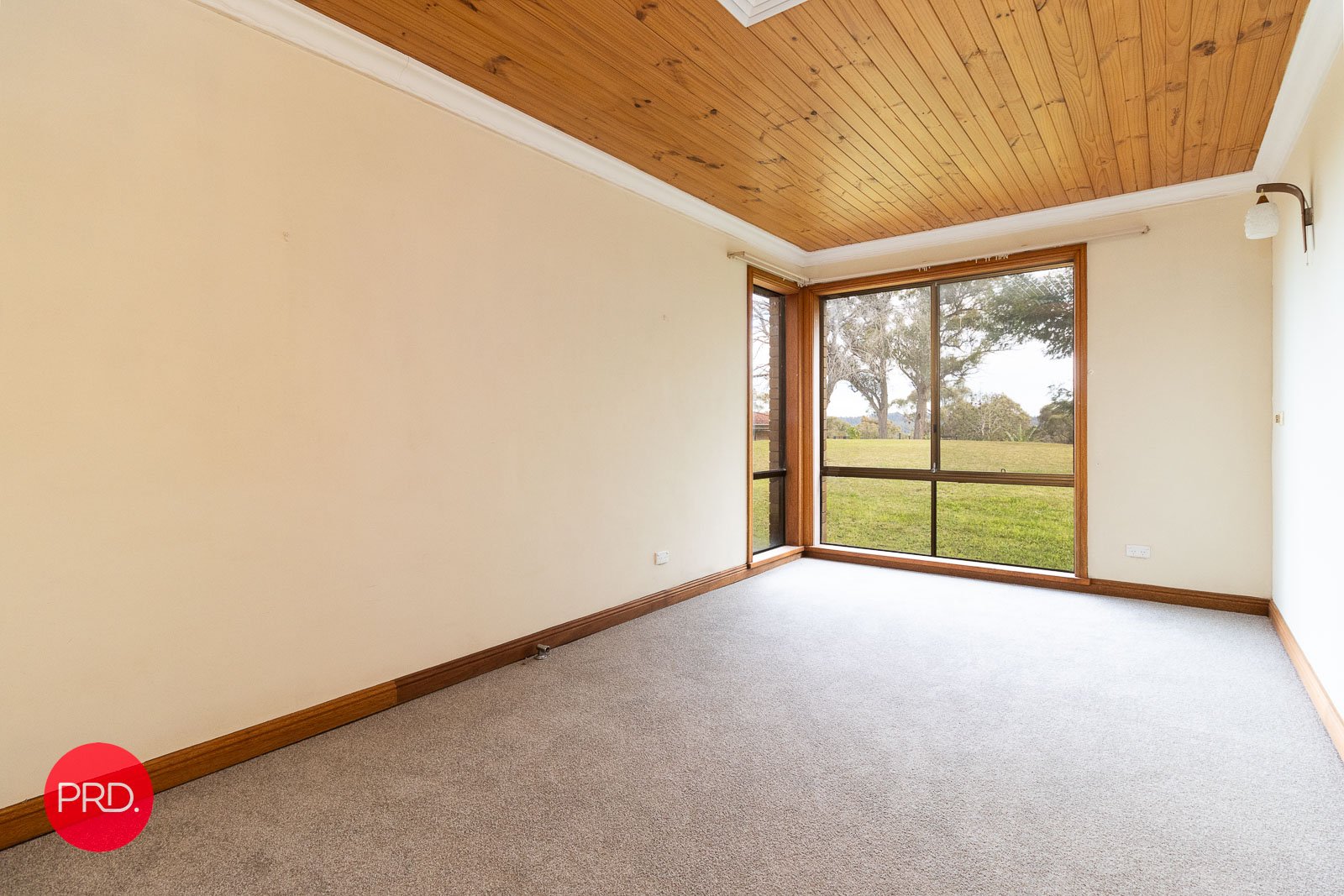 5 Penthouse Place NORTH BATEMANS BAY 20