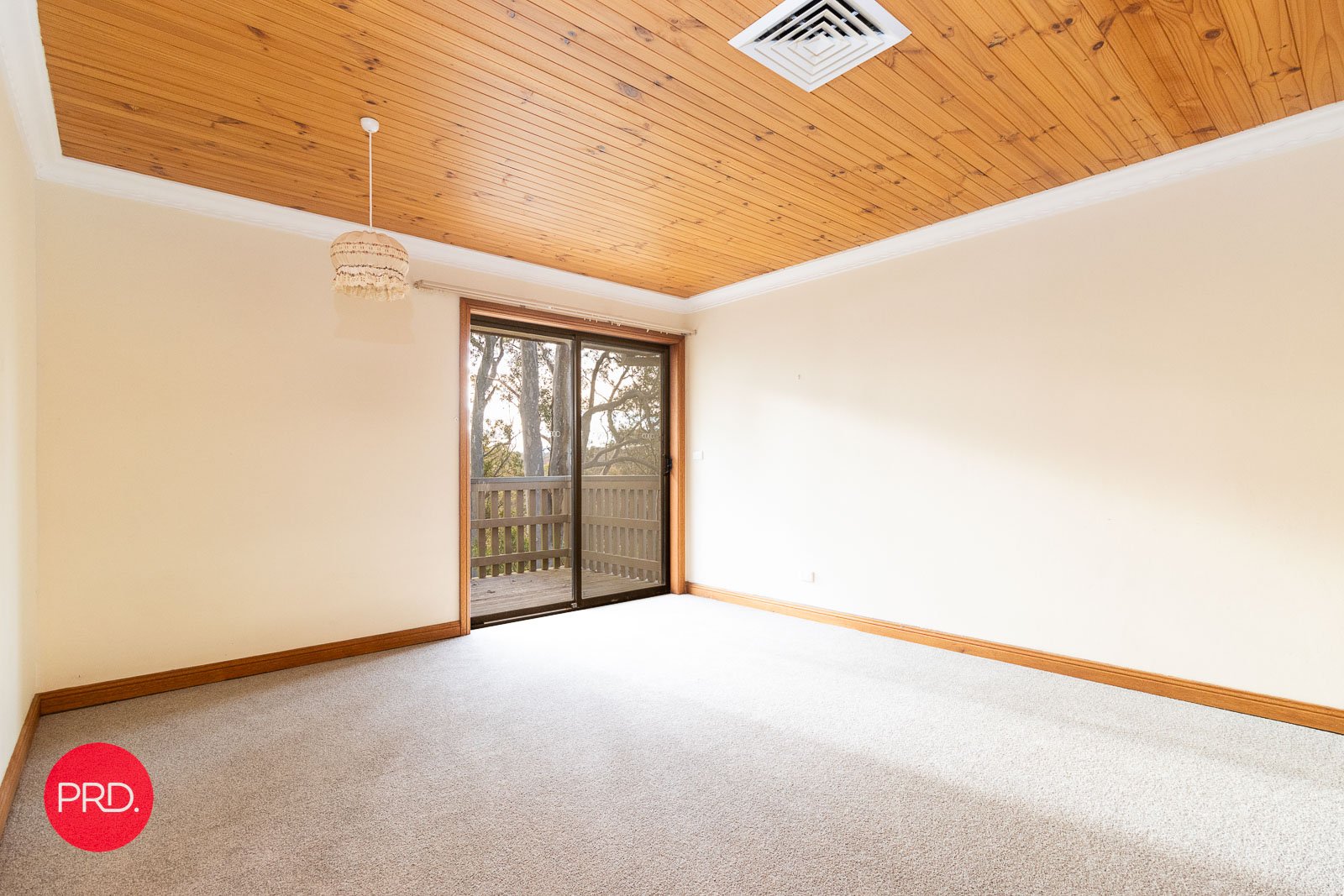 5 Penthouse Place NORTH BATEMANS BAY 21