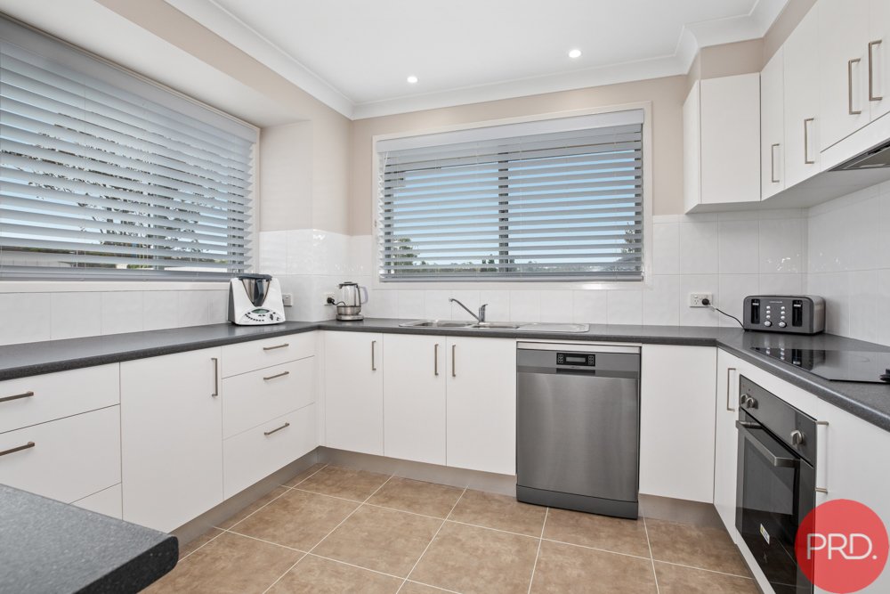 5 Pepler Place THORNTON 12