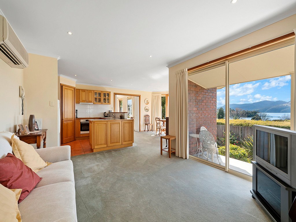 5 Pinot Court BERRIEDALE 5