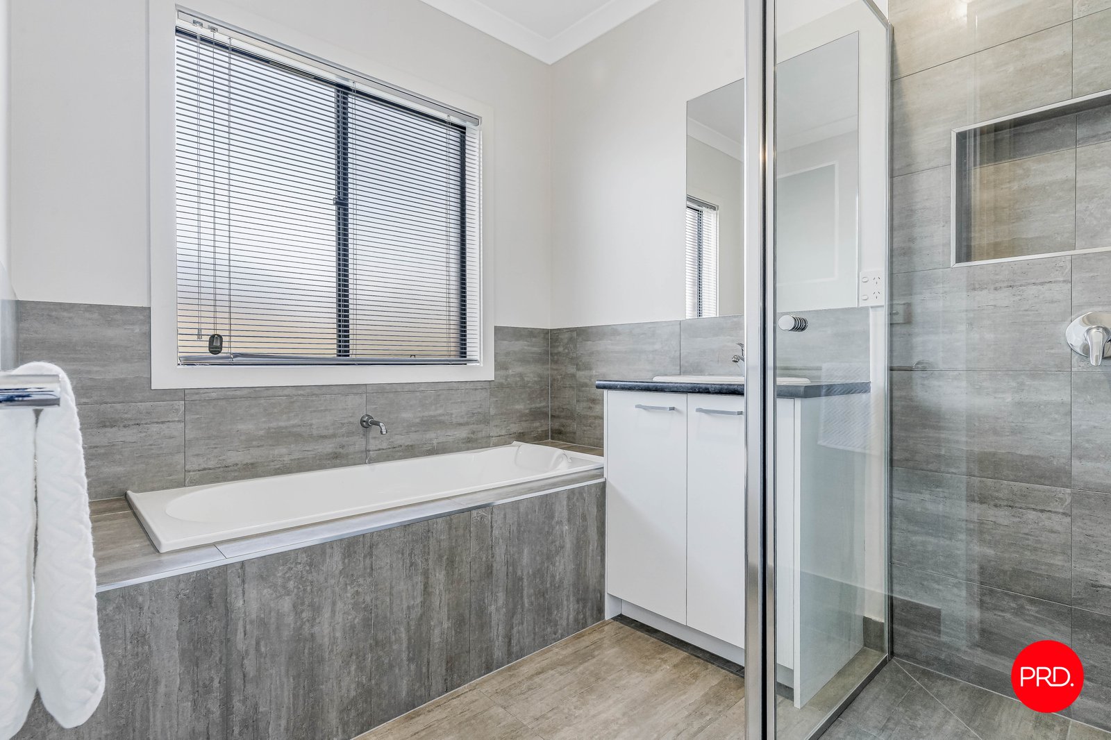 5 Pitt Place STRATHFIELDSAYE 11