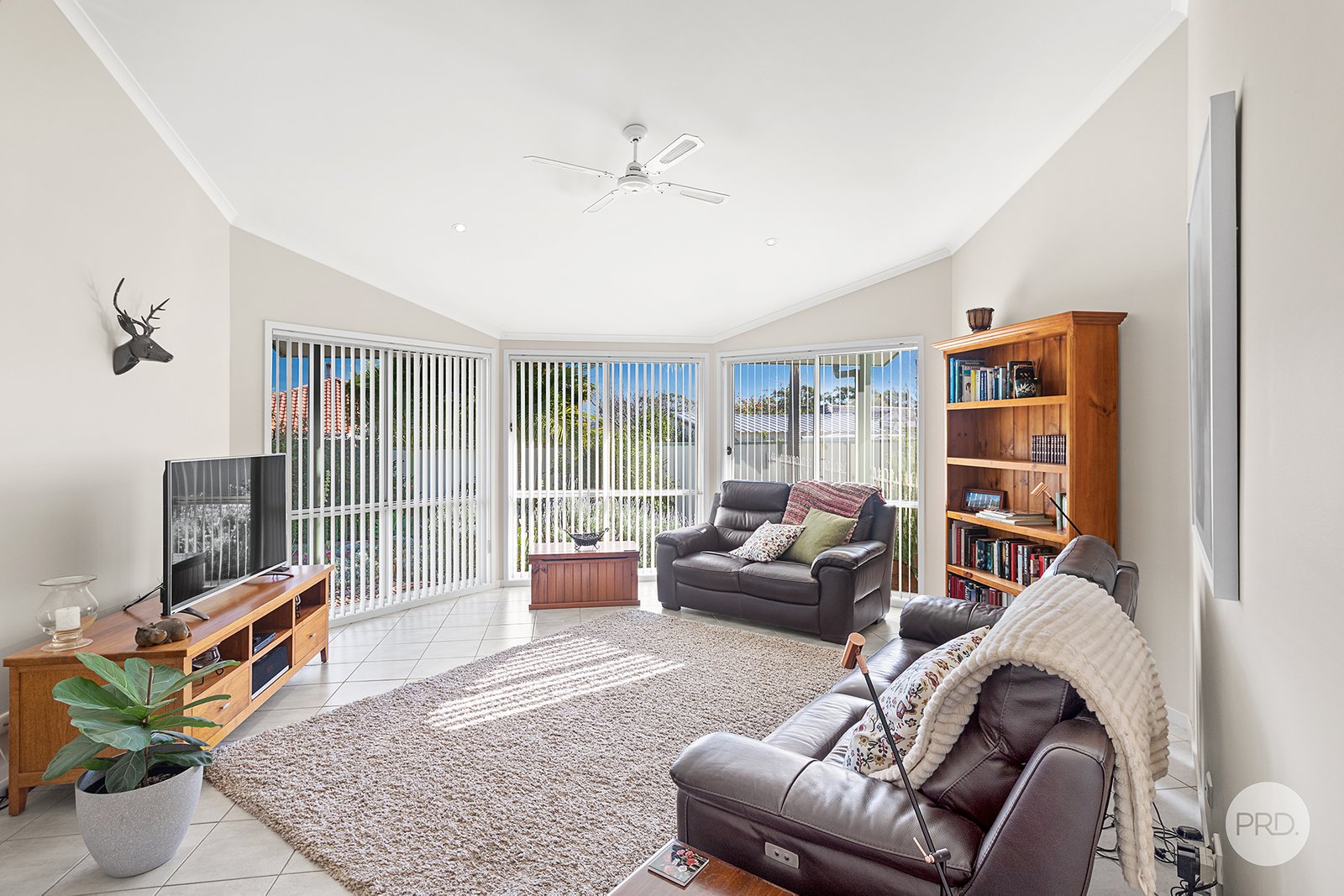 5 Plimsoll Close SALAMANDER BAY 2