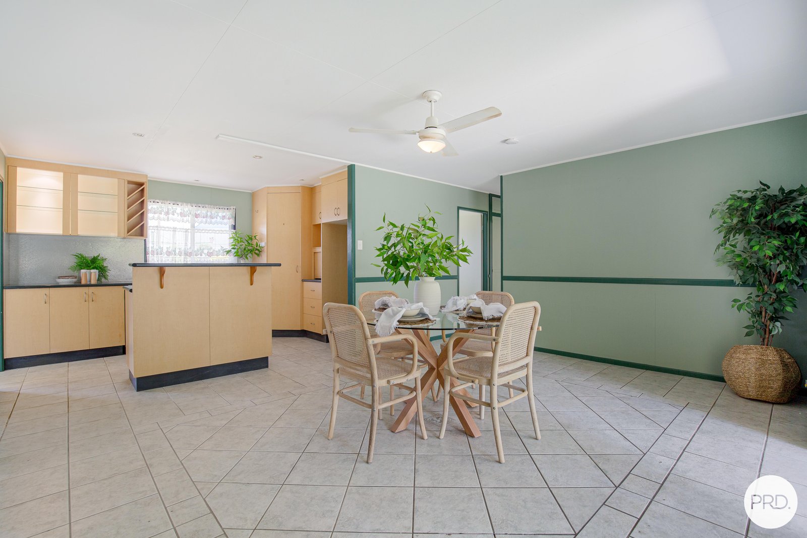 5 Poole Street EIMEO 6