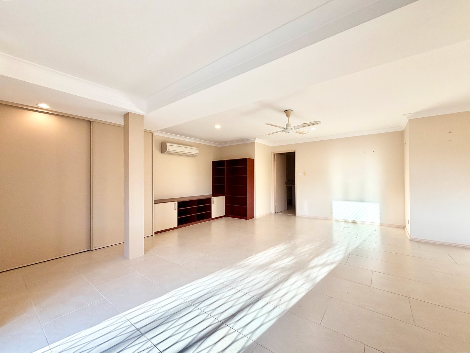 5 Portside Crescent CORLETTE 8