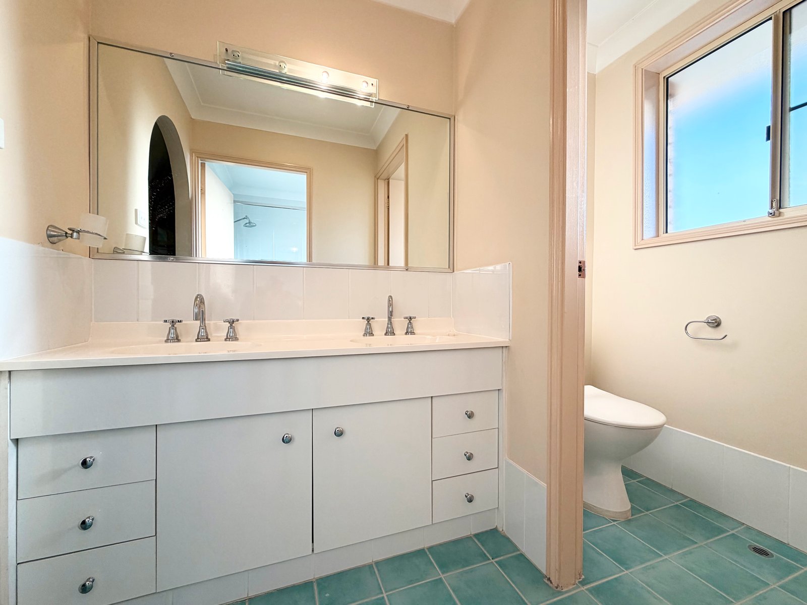 5 Portside Crescent CORLETTE 16