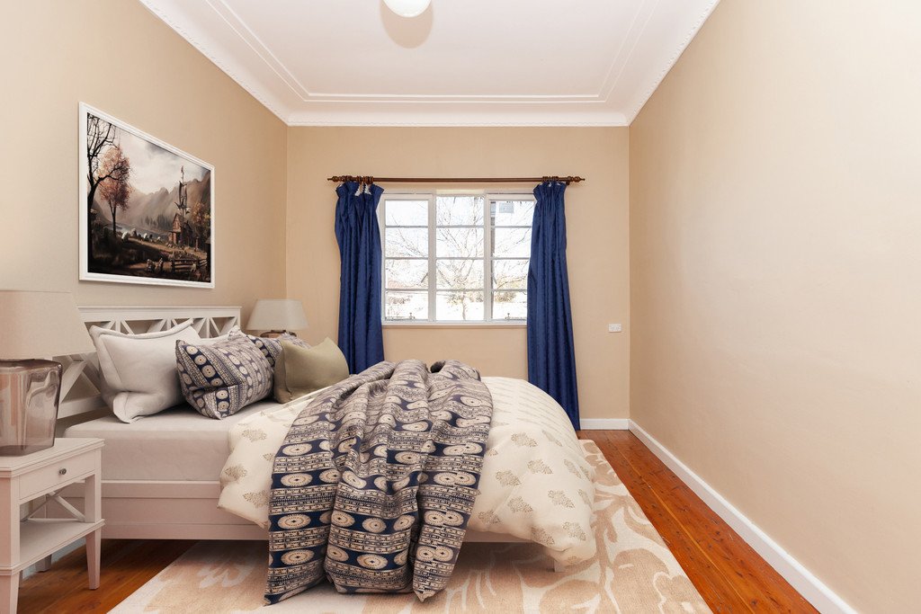 5 Preston Avenue TAMWORTH 5