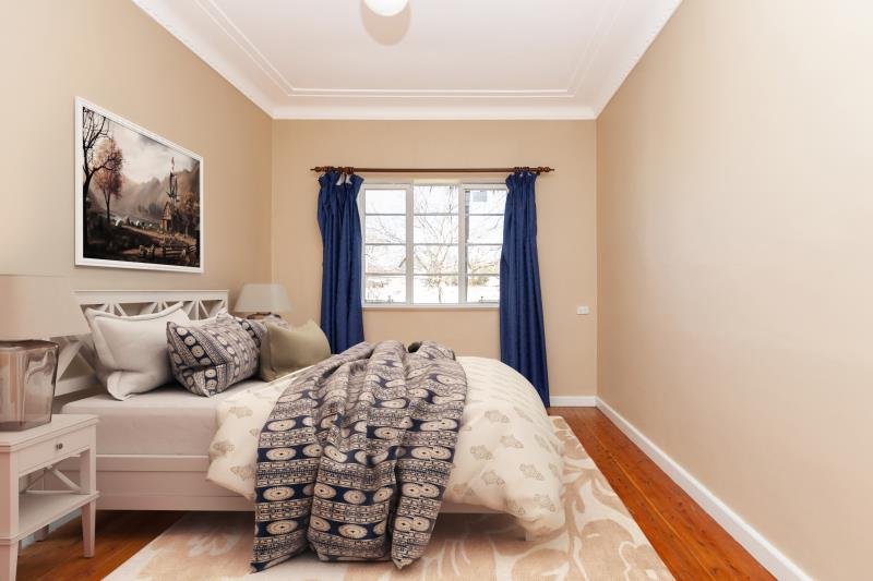 5 Preston Avenue TAMWORTH 5