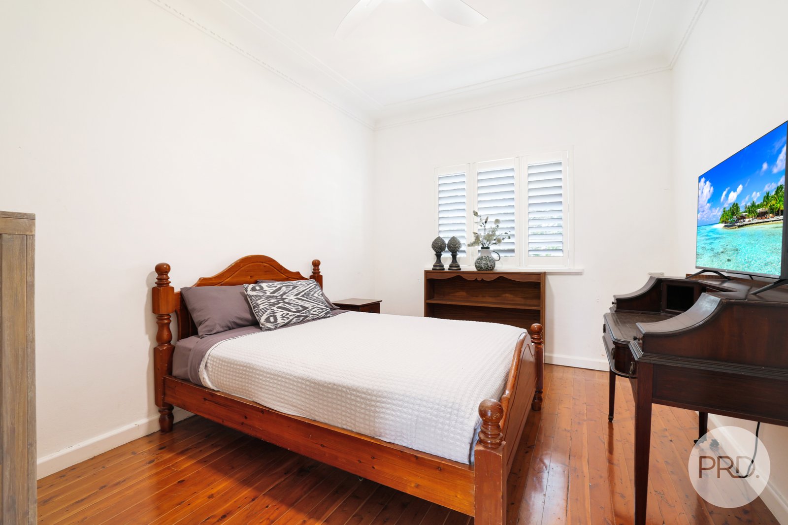 5 Preston Avenue TAMWORTH 9