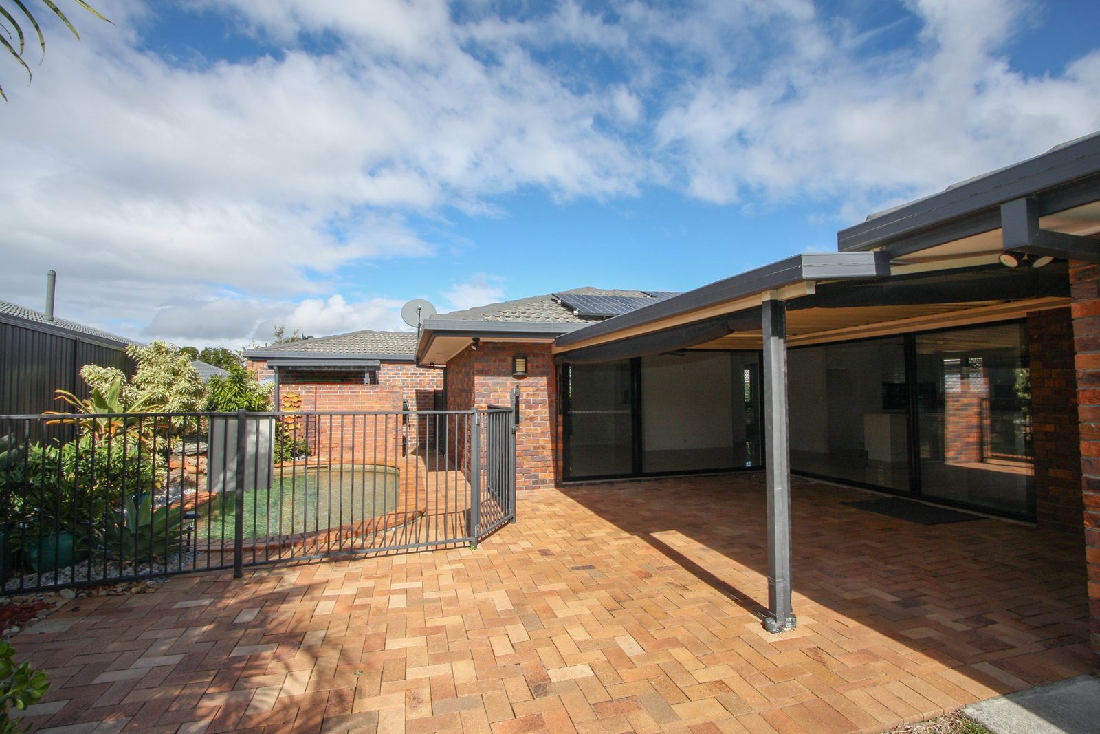 5 Primrose Court HOLLYWELL 3