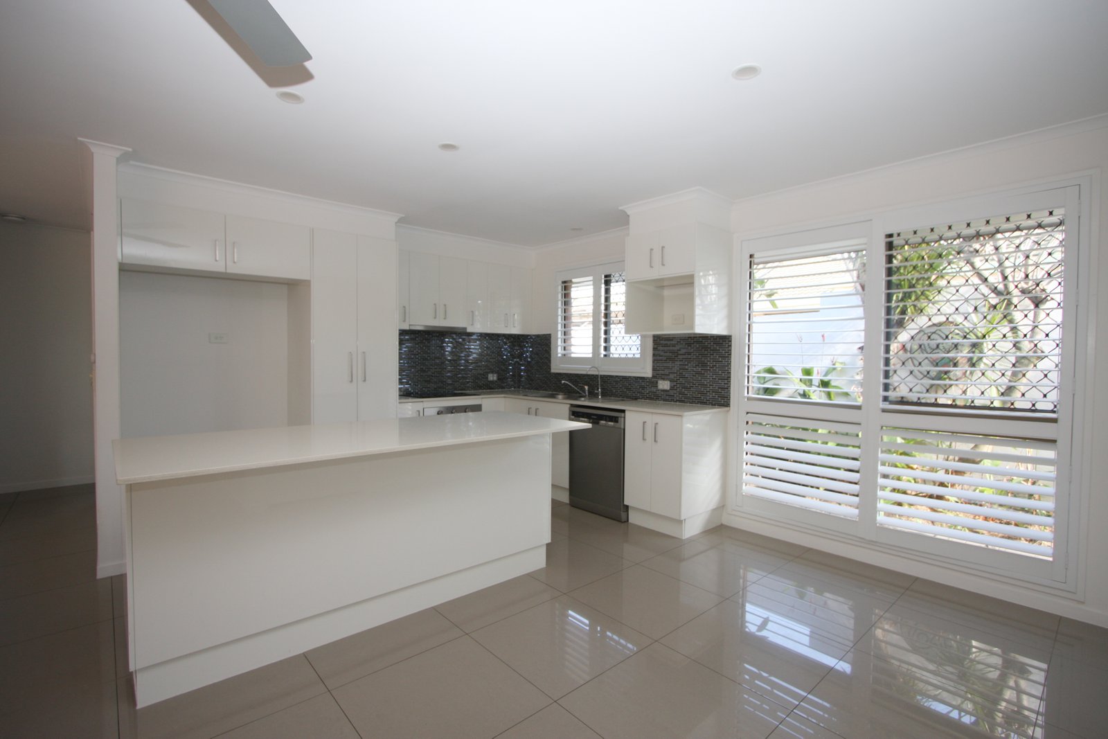 5 Primrose Court HOLLYWELL 7