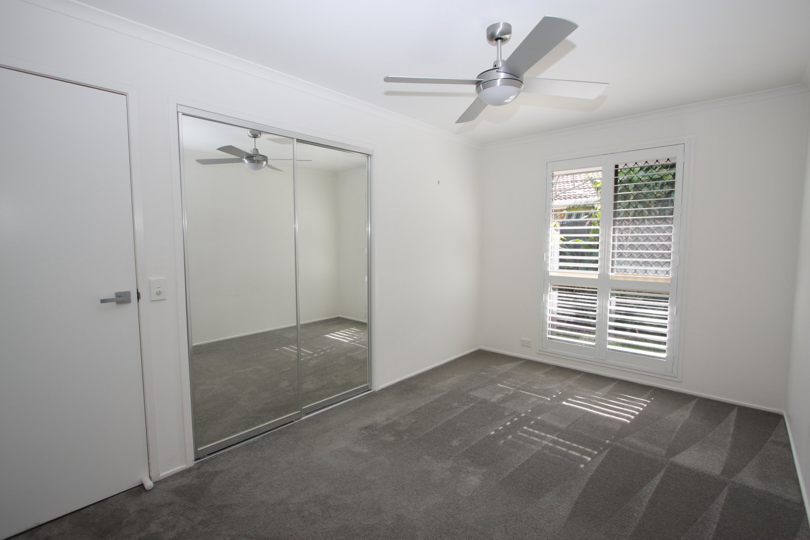 5 Primrose Court HOLLYWELL 13