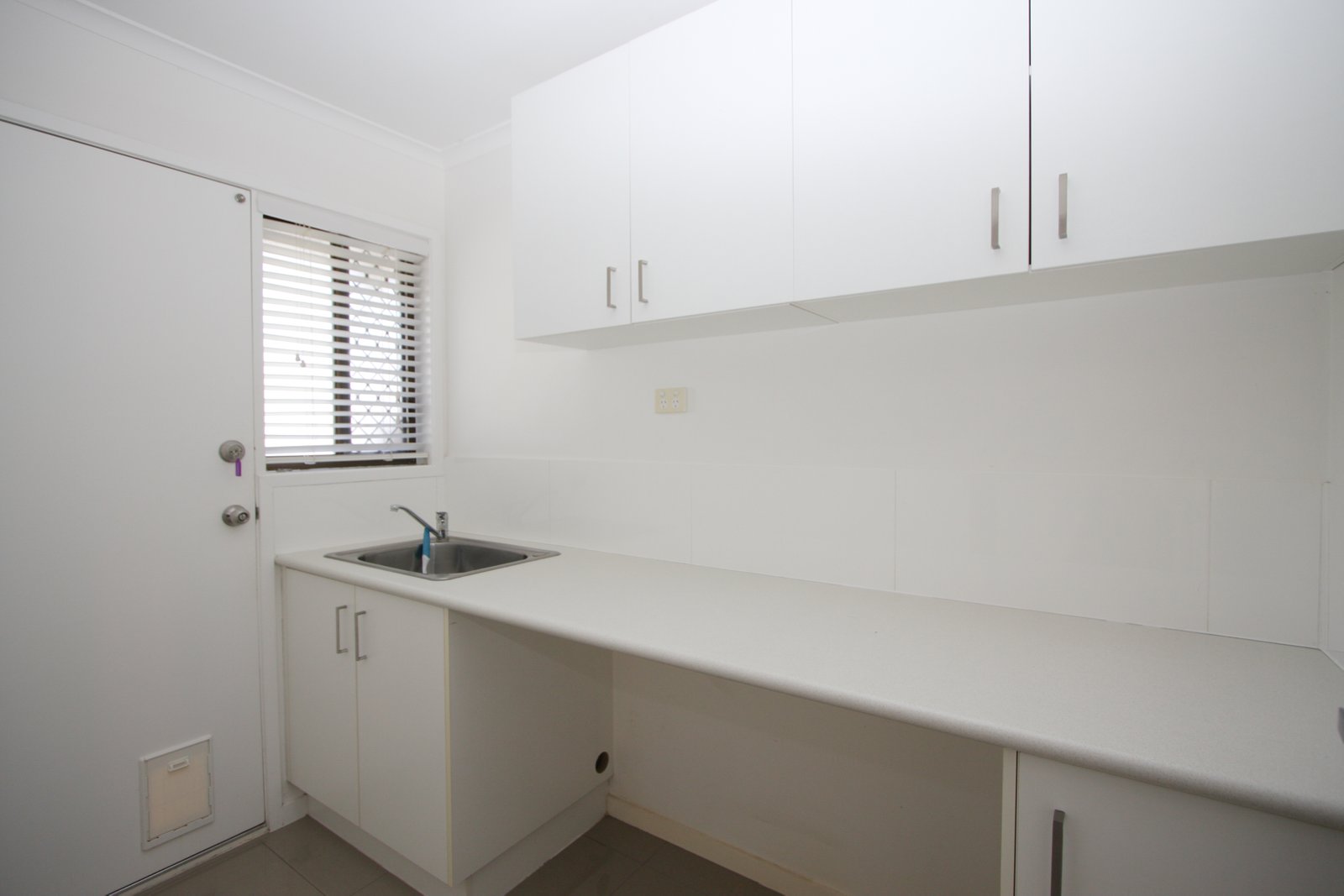 5 Primrose Court HOLLYWELL 17