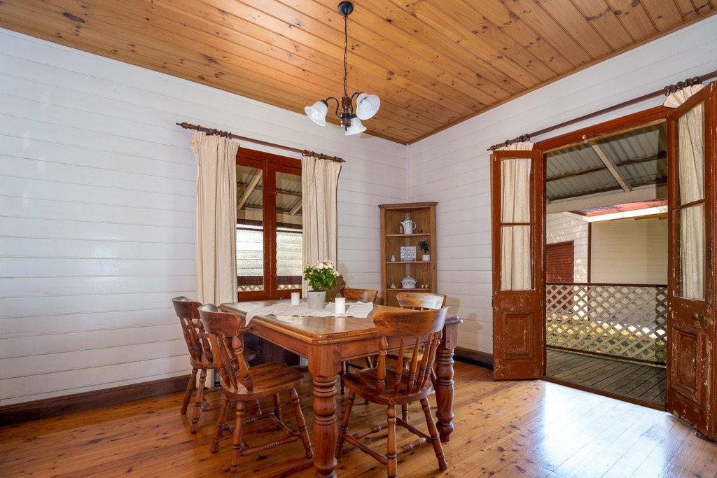 5 Prince Edward Drive DAPTO 5