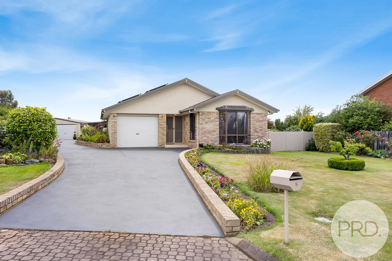 5 Prince Regent Place HUNTINGFIELD 4