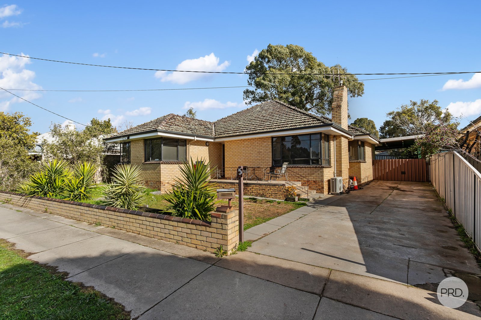 5 Prouses Road NORTH BENDIGO 1
