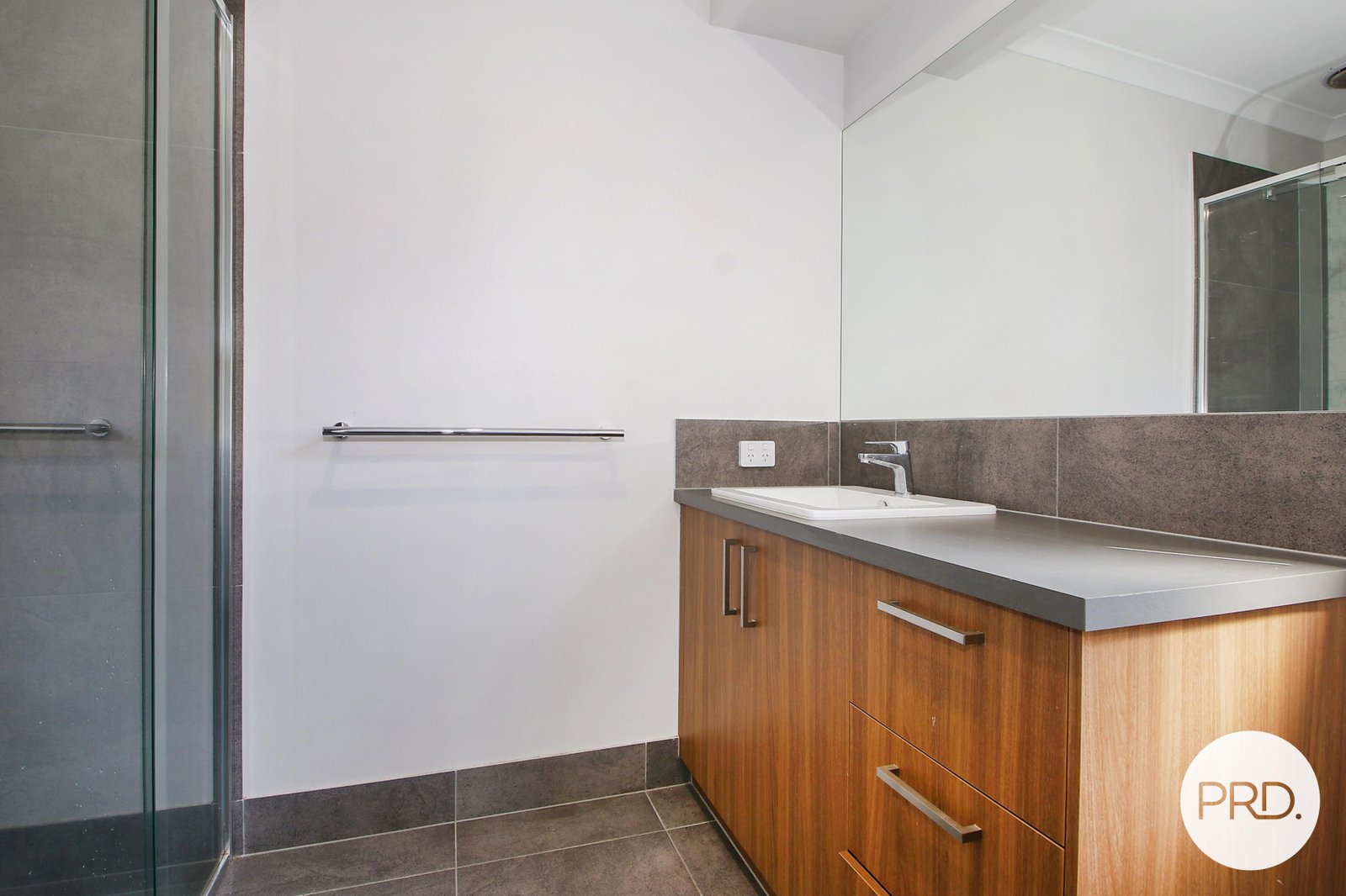 5 Queensberry Road LENEVA 11