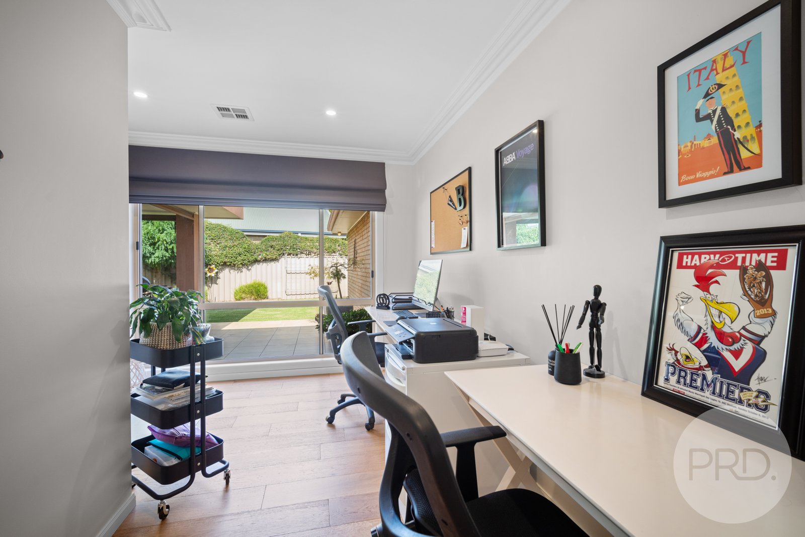 5 Raeburn Crescent LAKE ALBERT 9