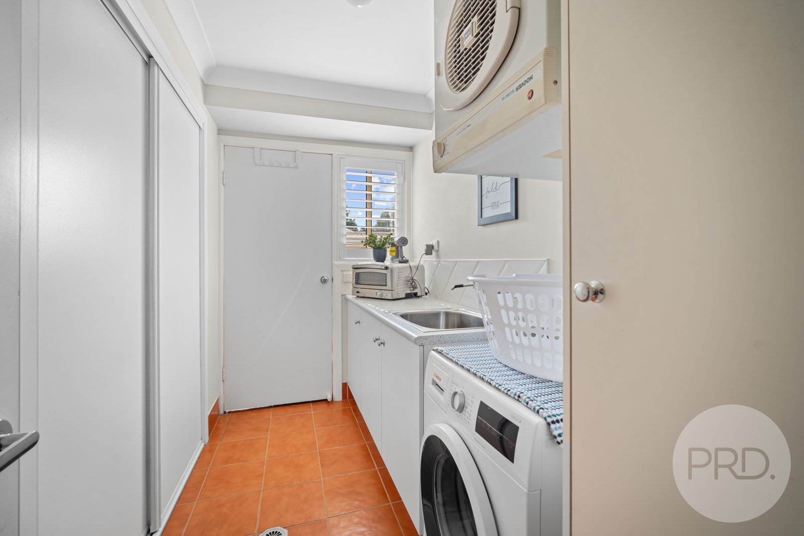 5 Raeburn Crescent LAKE ALBERT 20