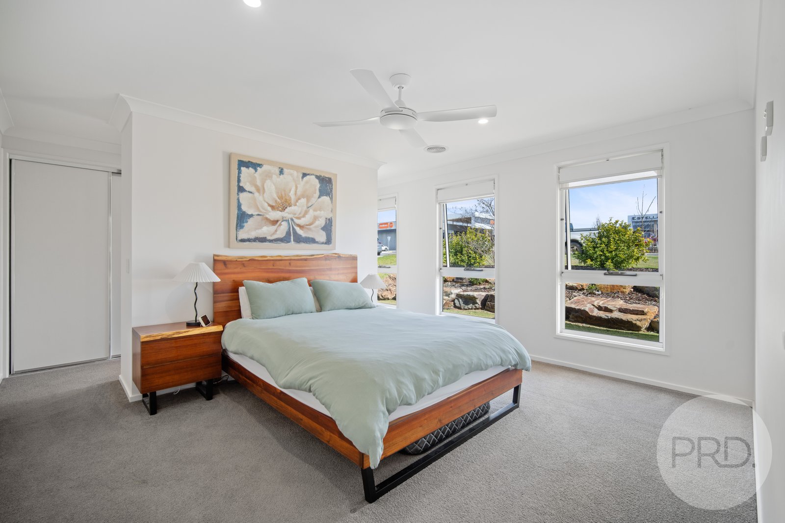 5 Rainbow Drive ESTELLA 8