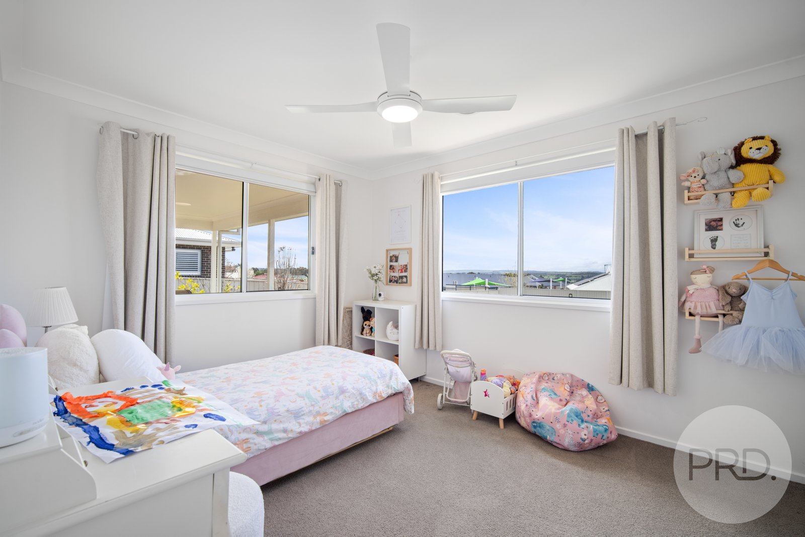 5 Rainbow Drive ESTELLA 11