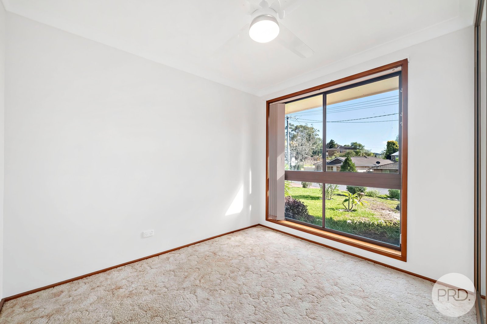 5 Raiss Close LEMON TREE PASSAGE 15