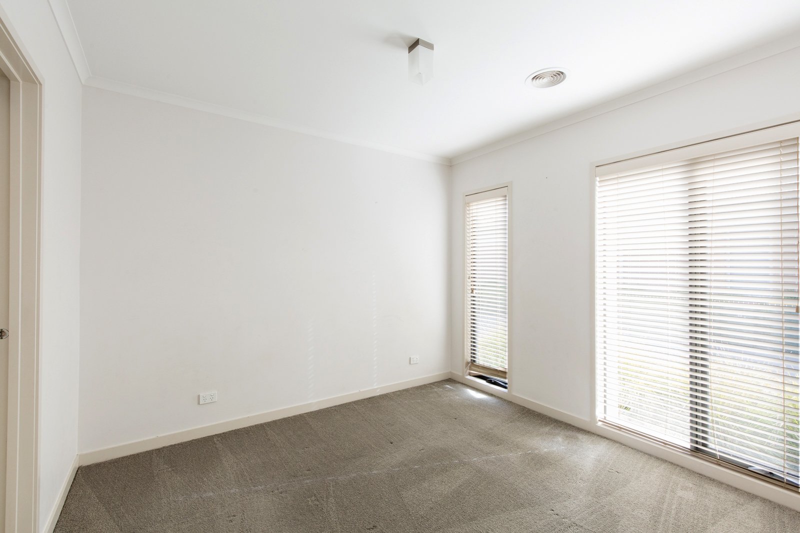 Gallery: 5 Ranlea Place