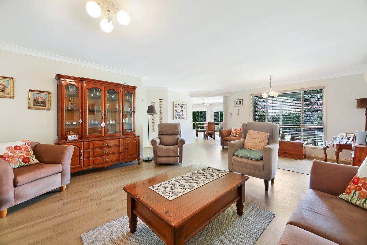 5 Raven Parade Burleigh Waters 6