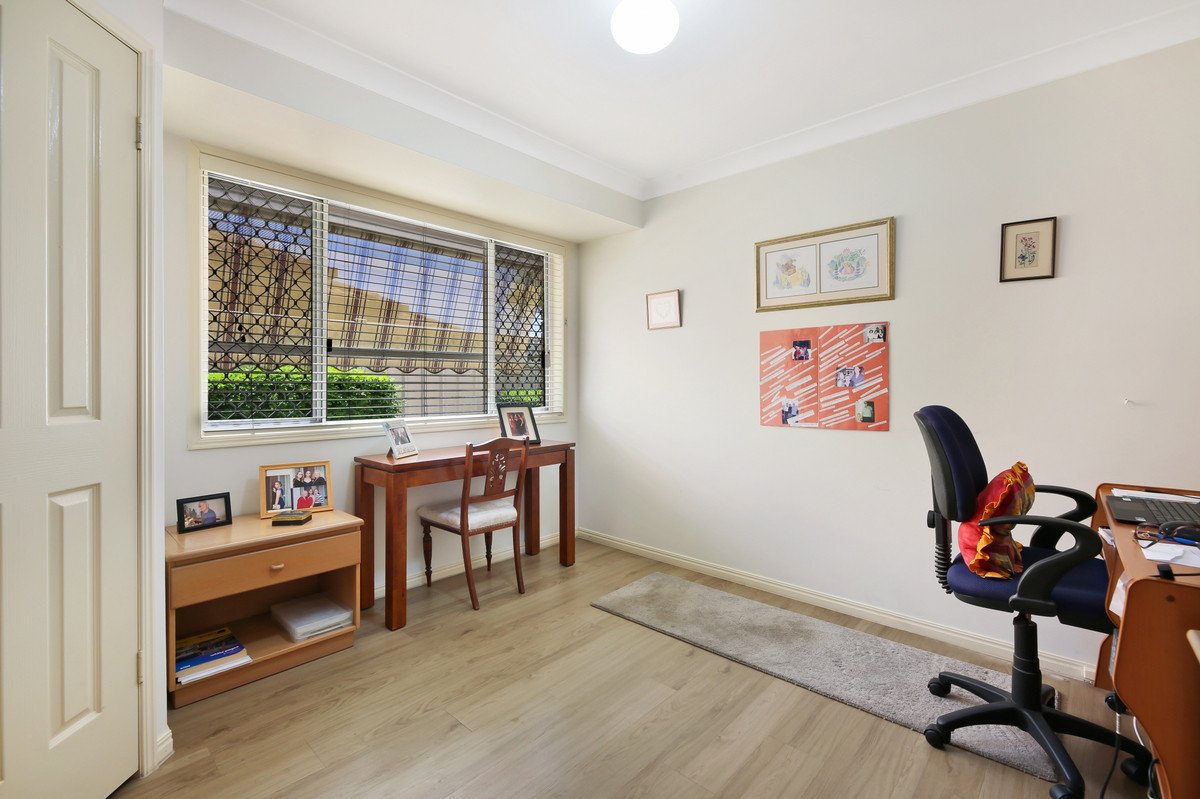 5 Raven Parade Burleigh Waters 14