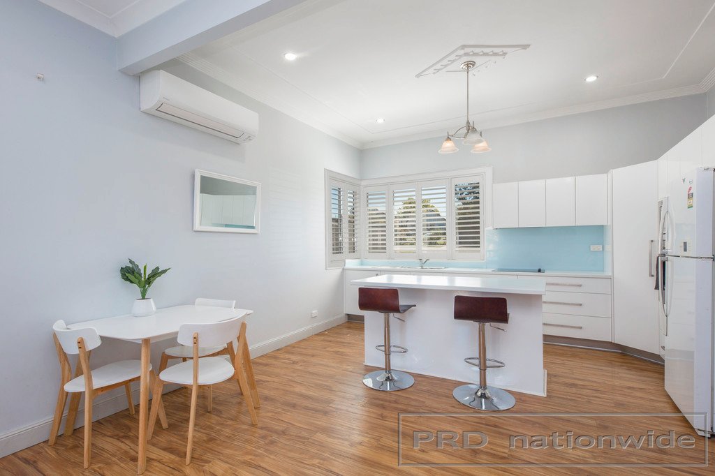 5 Raymond Terrace Road EAST MAITLAND 4