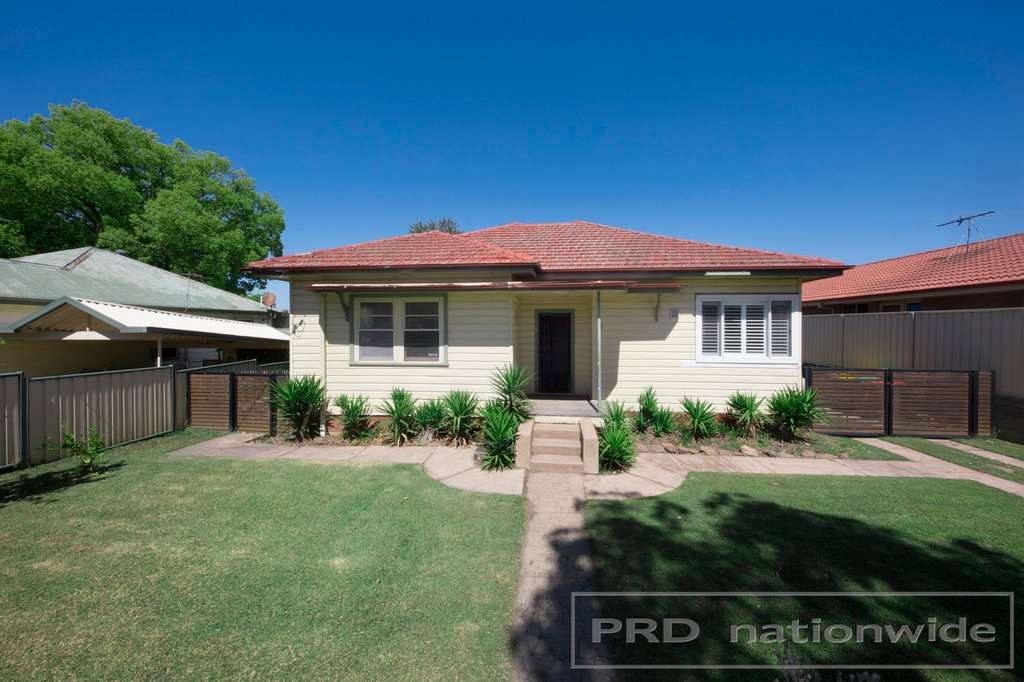 5 Raymond Terrace Road EAST MAITLAND 16