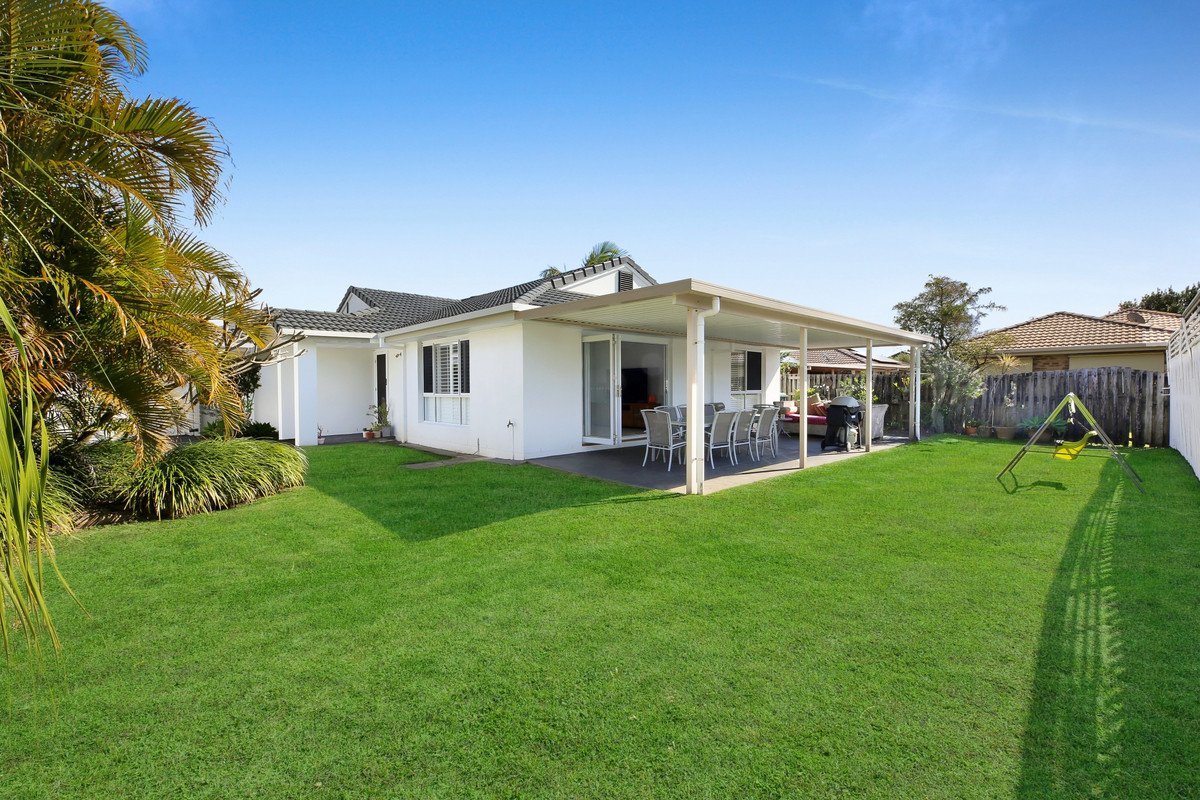 5 Redwing Court Burleigh Waters 3