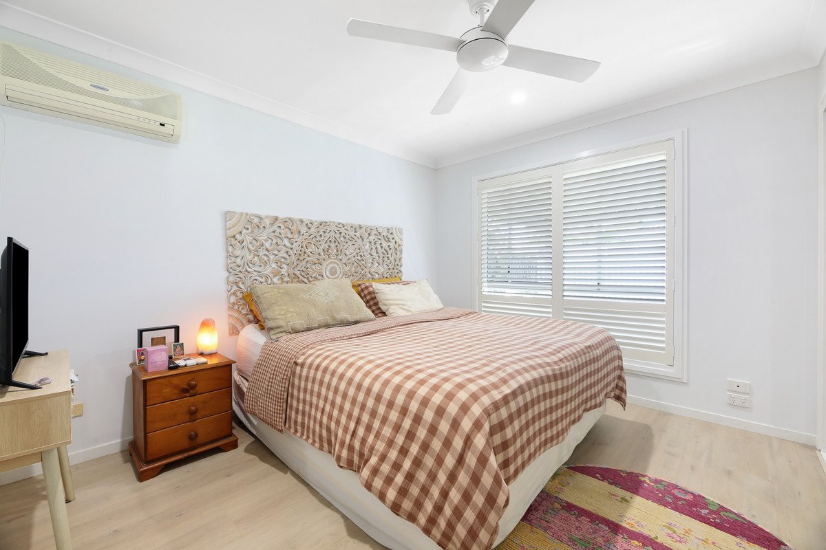 5 Redwing Court Burleigh Waters 11