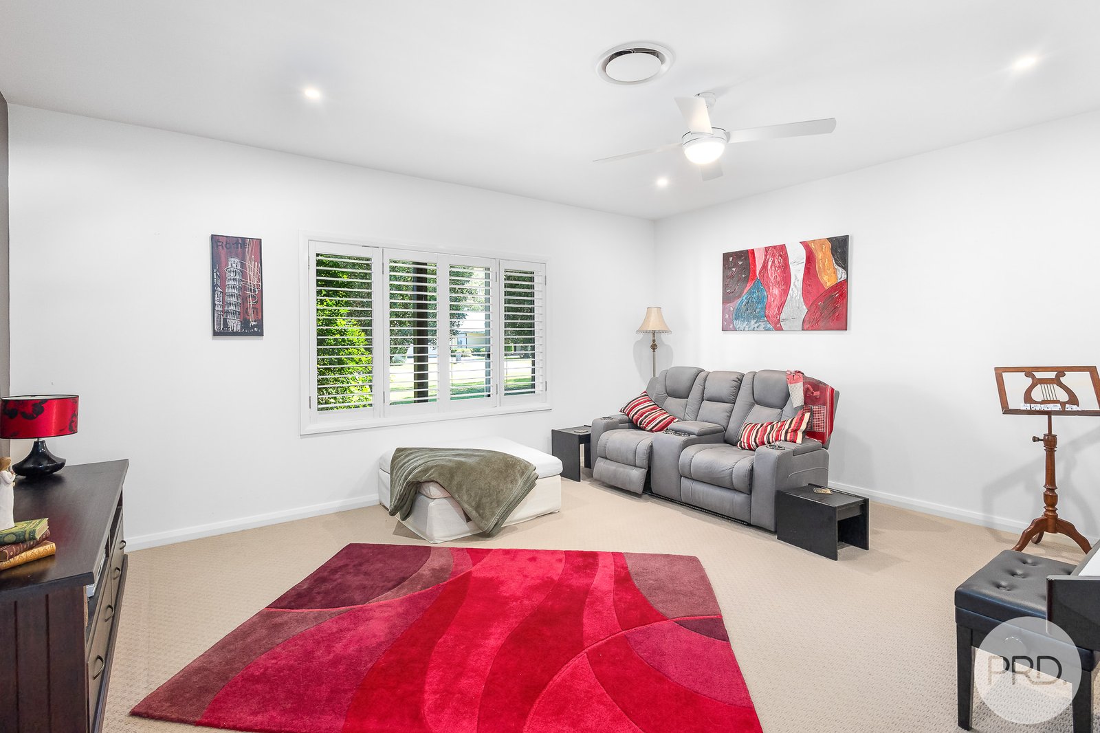 5 Reflections Drive ONE MILE 18