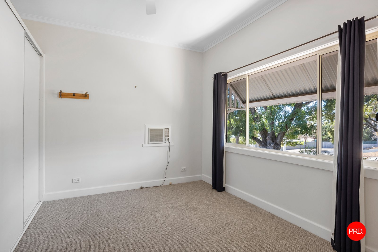 5 Reverie Street LONG GULLY 8