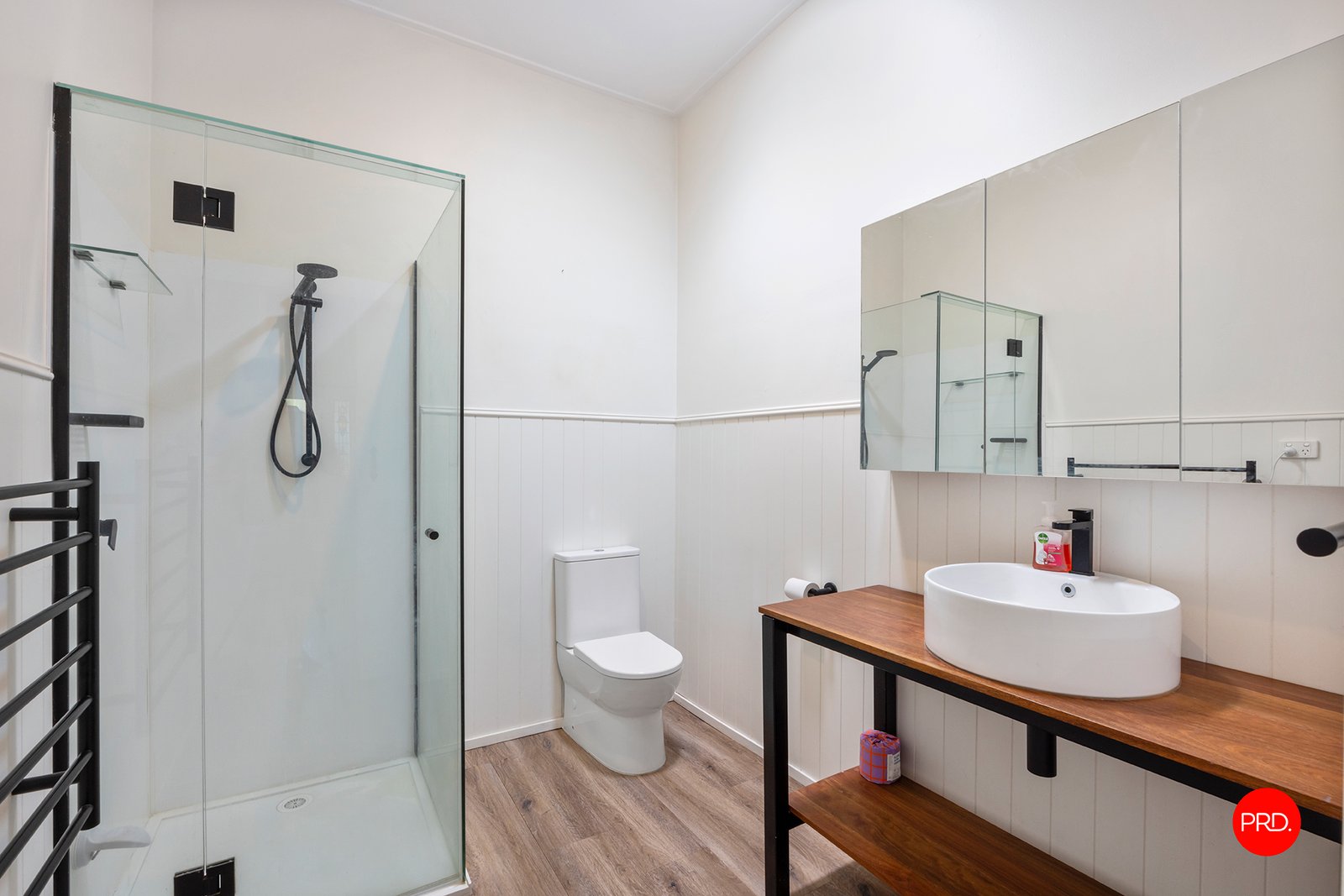 5 Reverie Street LONG GULLY 9