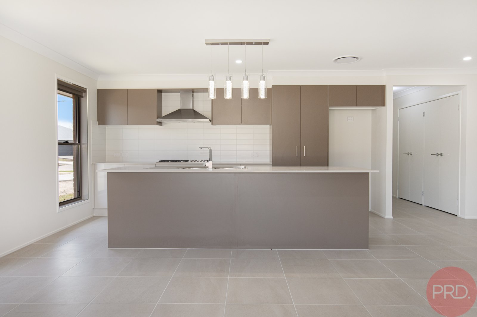 5 Riverdale Close RUTHERFORD 6