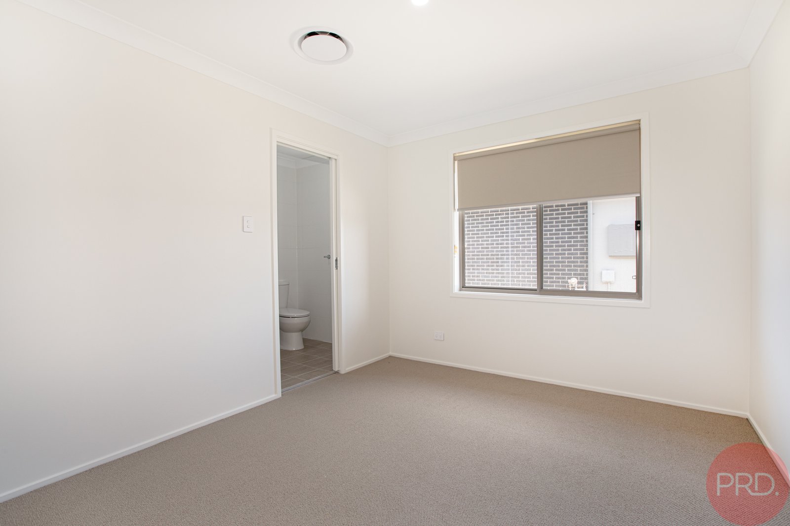 5 Riverdale Close RUTHERFORD 12