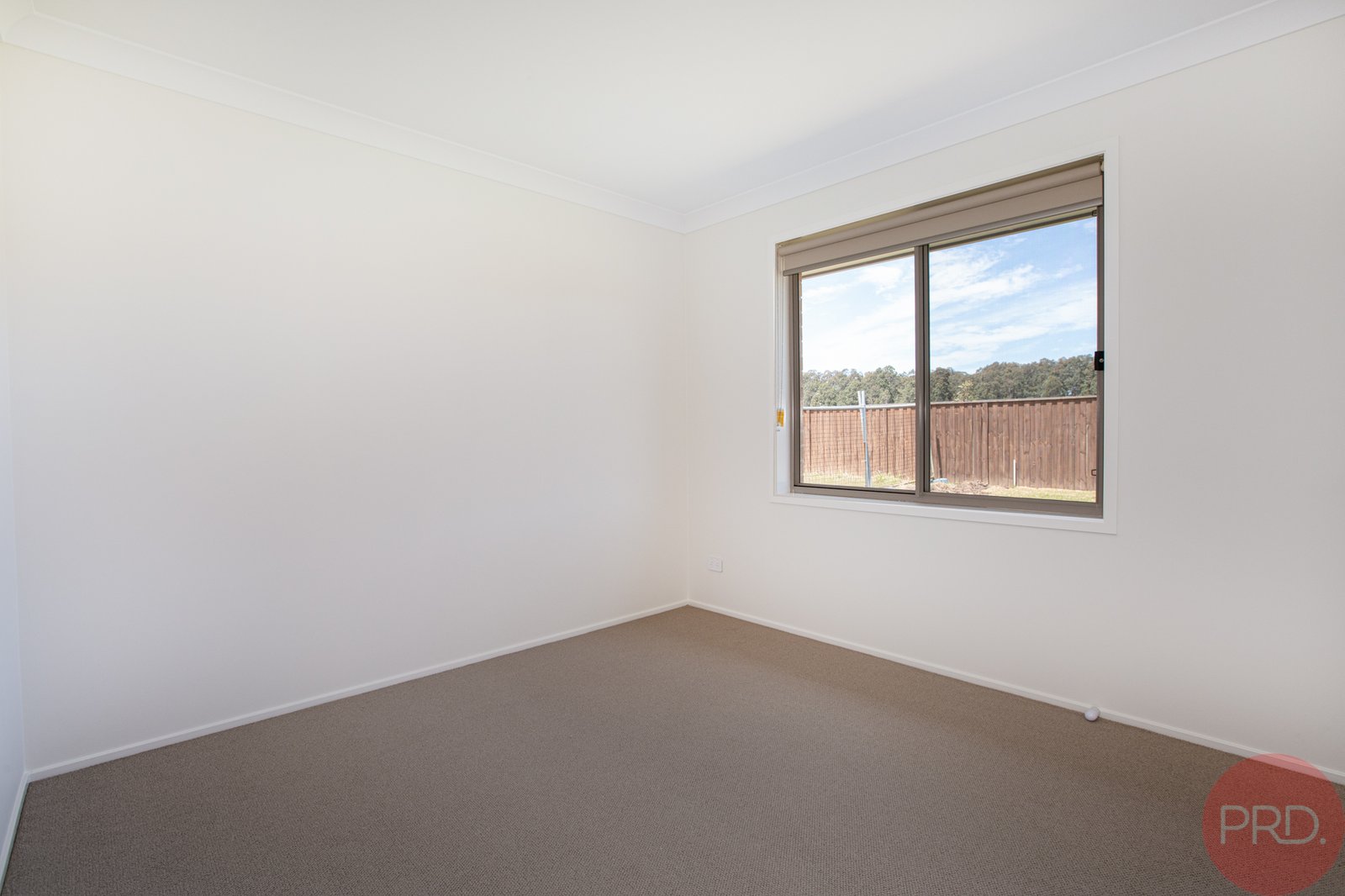 5 Riverdale Close RUTHERFORD 16