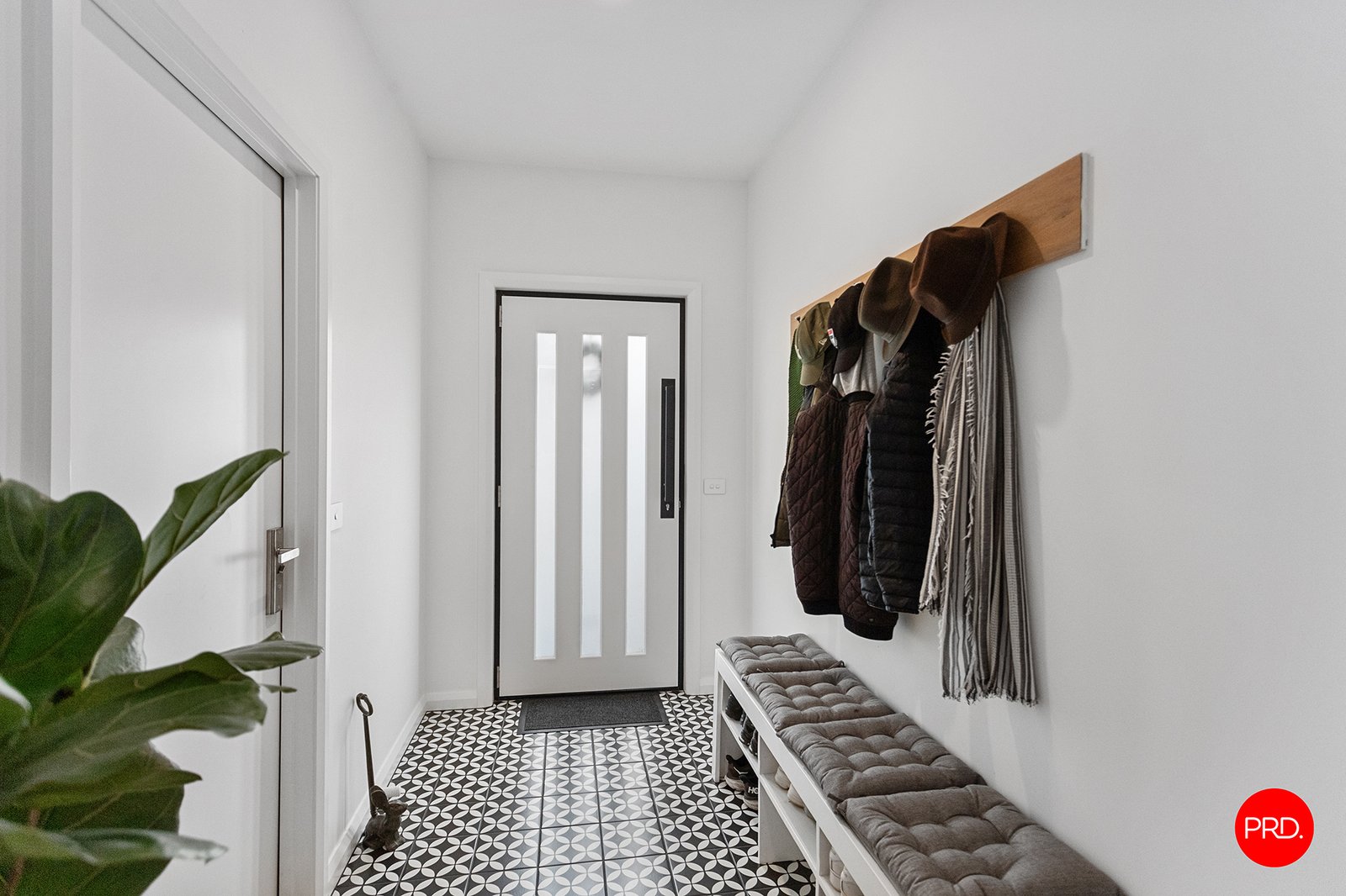 5 Roalies Place CAMPBELLS CREEK 6