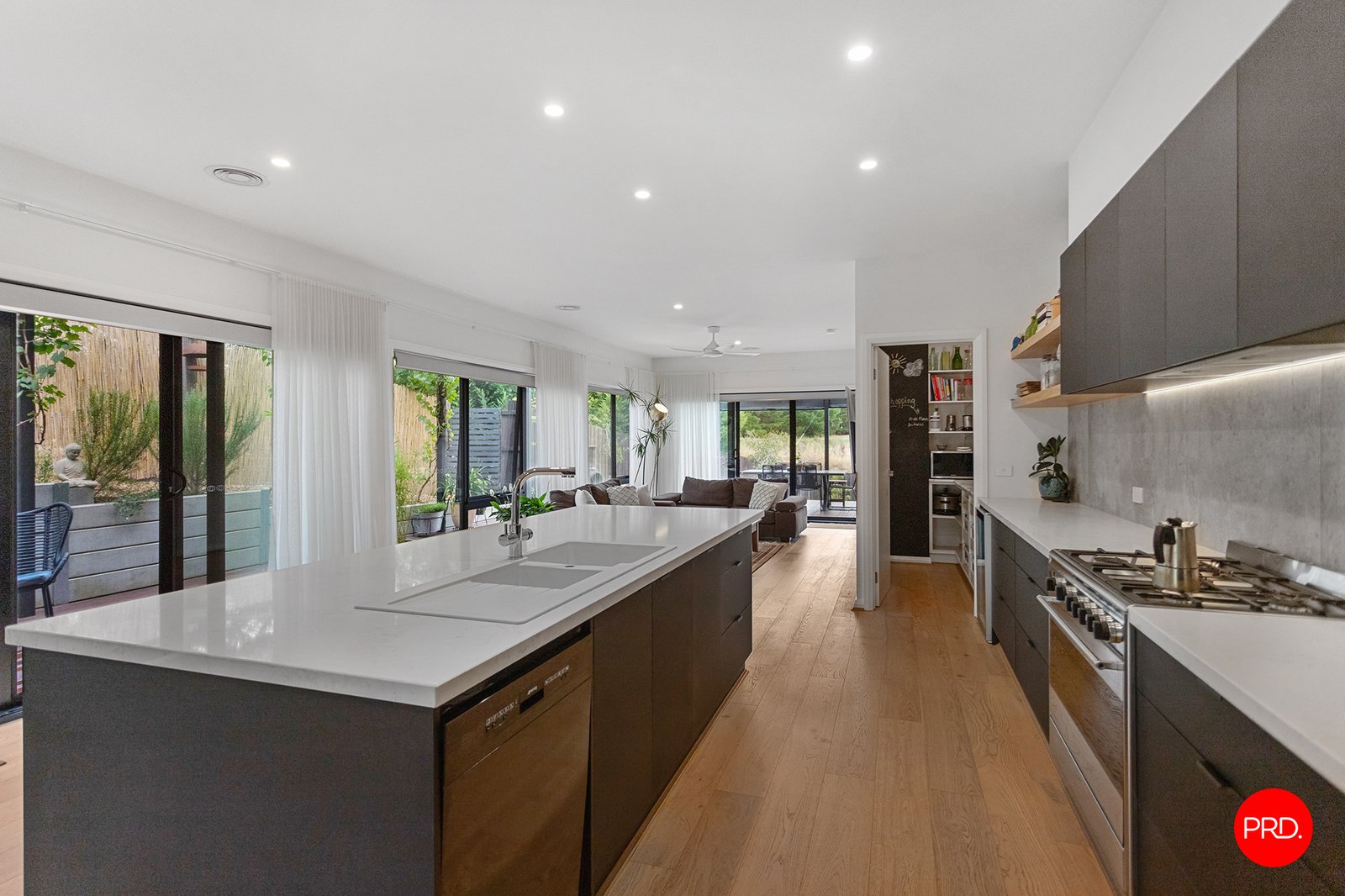 5 Roalies Place CAMPBELLS CREEK 9