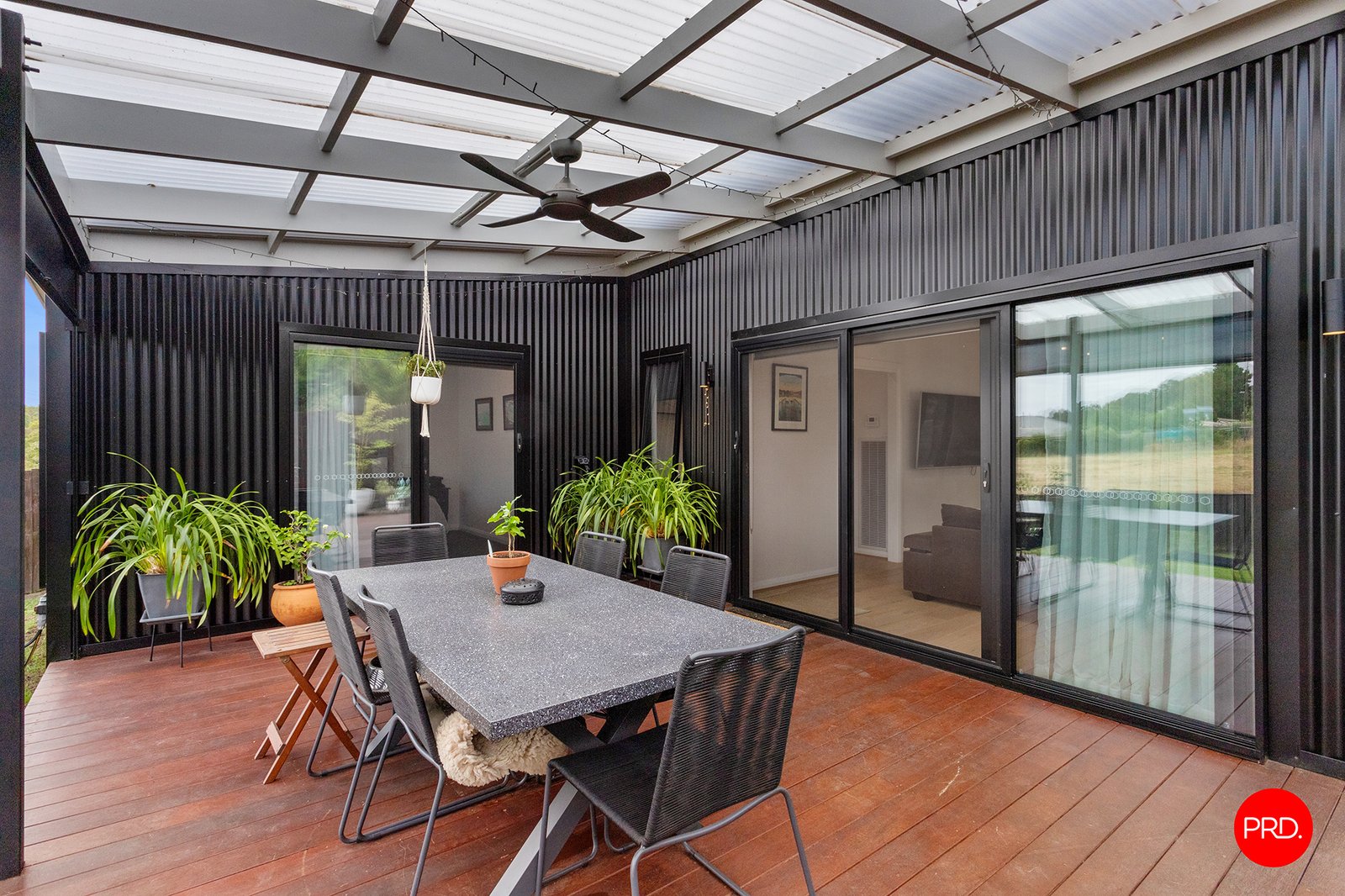 5 Roalies Place CAMPBELLS CREEK 27