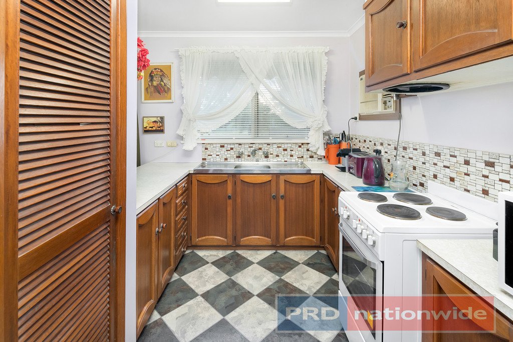 5 Rolf Court WENDOUREE 3